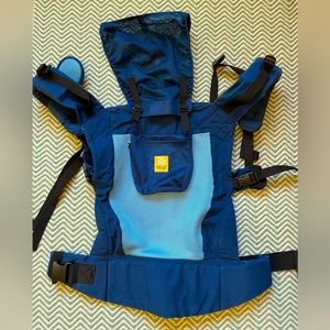 Lillebaby baby carrier